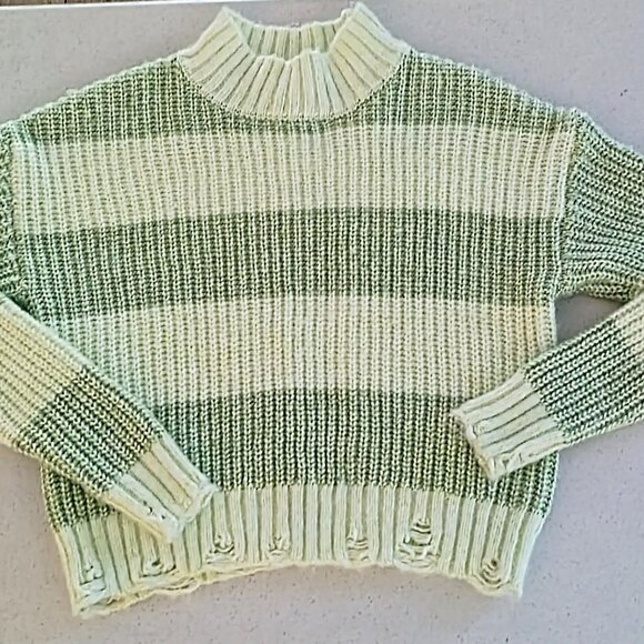 Sage & Cream Chunky Striped Knit Sweater – Mock Neck, Distressed Hem (Size M) - Picture 12 of 14